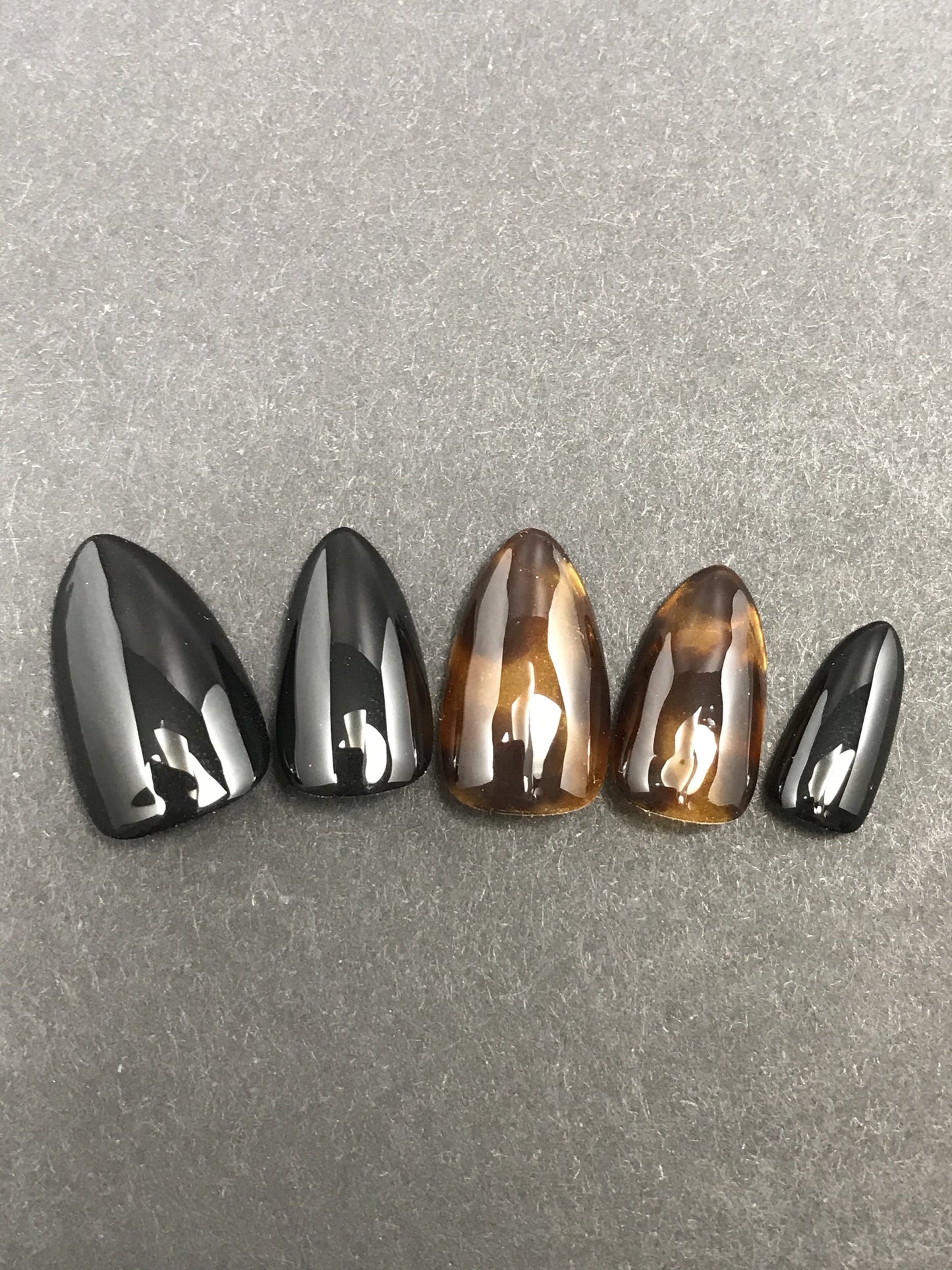 Fall Tortoise Shell Accent Nails (RTS)